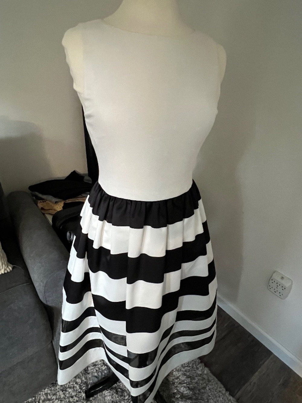 Alice+Olivia dress